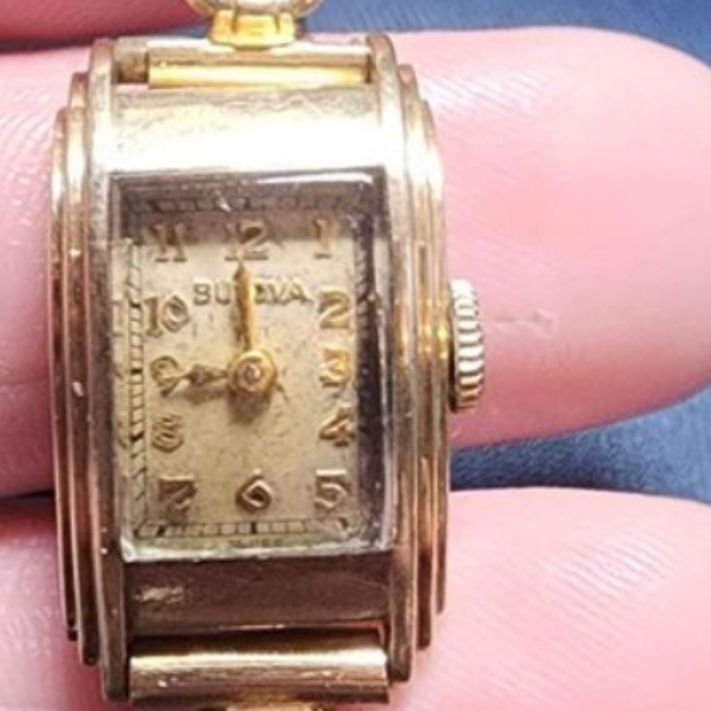 Ladies vintage watch